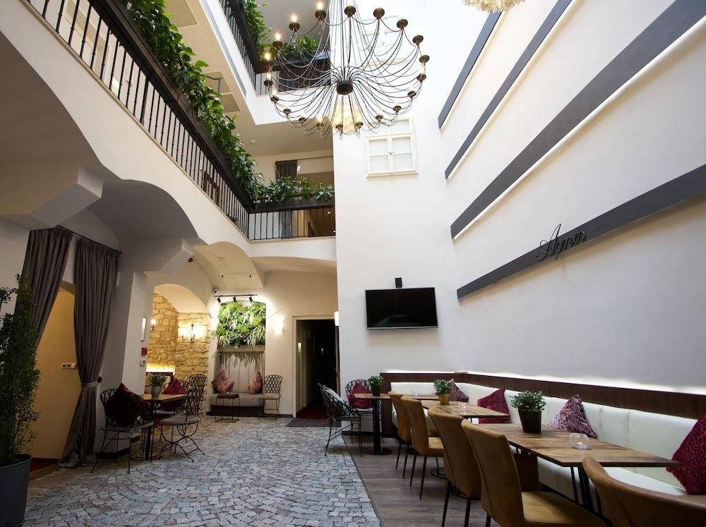 Hotel Residence Agnes Prague Ngoại thất bức ảnh