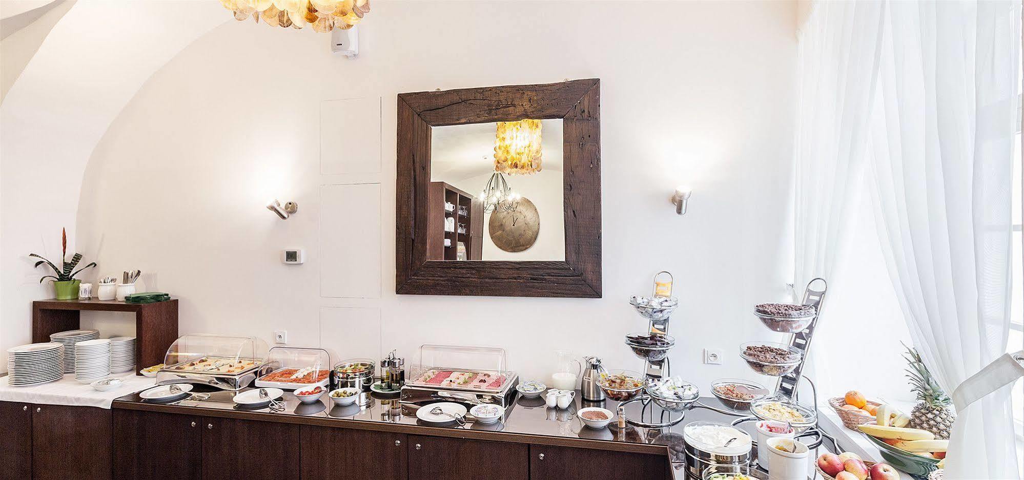 Hotel Residence Agnes Prague Ngoại thất bức ảnh
