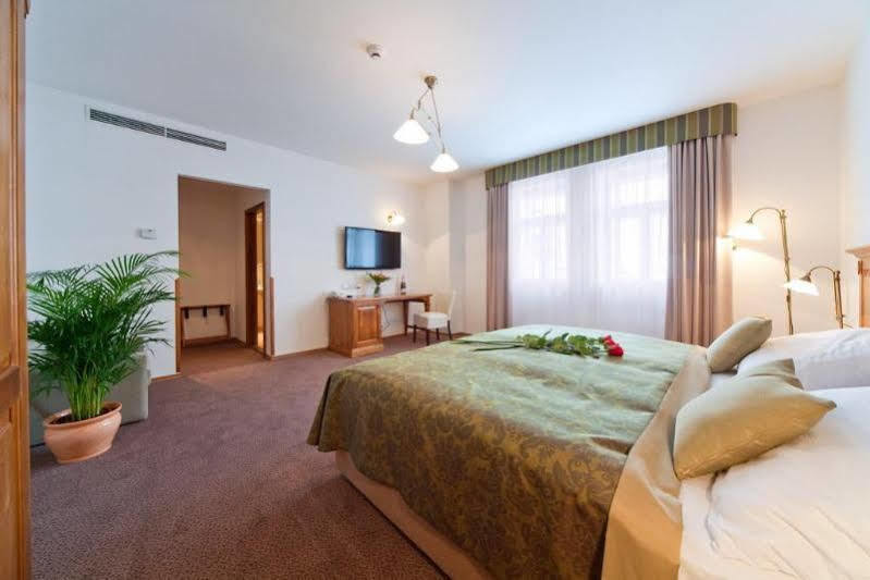 Hotel Residence Agnes Prague Ngoại thất bức ảnh